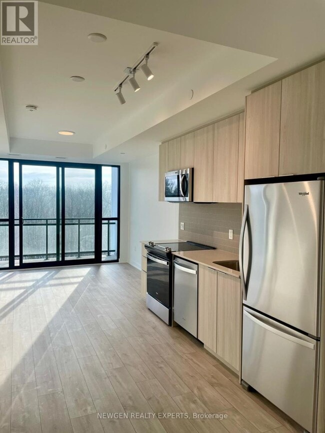 Building Photo - 750 Whitlock Ave