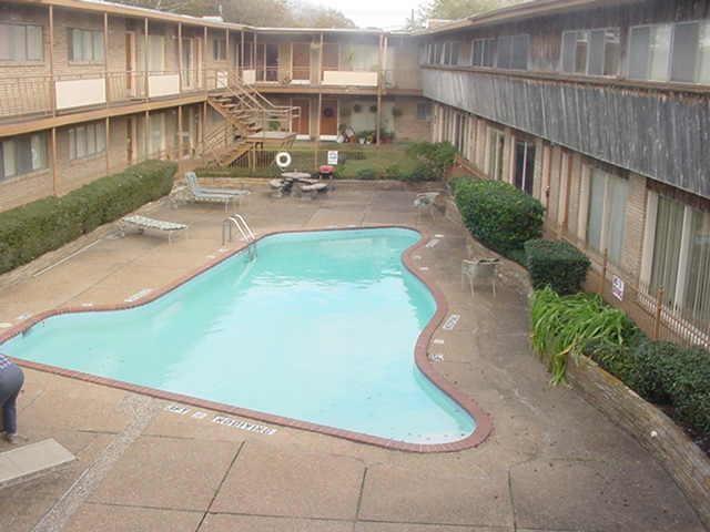 Foto del edificio - 3809 N Braeswood Blvd