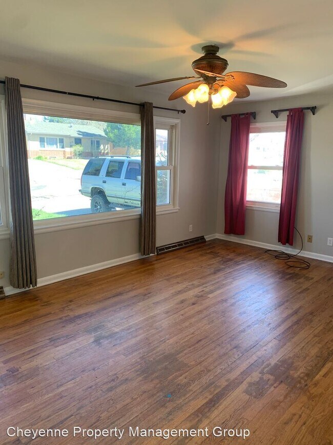 Building Photo - 3 br, 2 bath House - 3213 Boxelder Drive