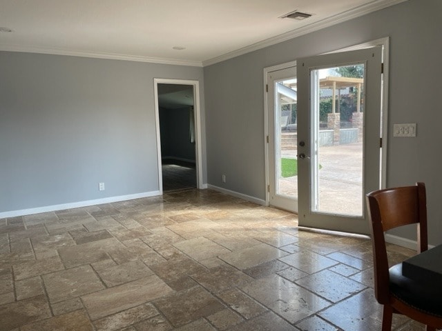 Building Photo - 624 Bella Dr