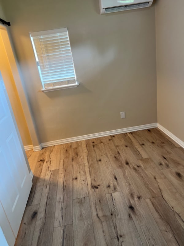 Building Photo - 203 Shilco Cir