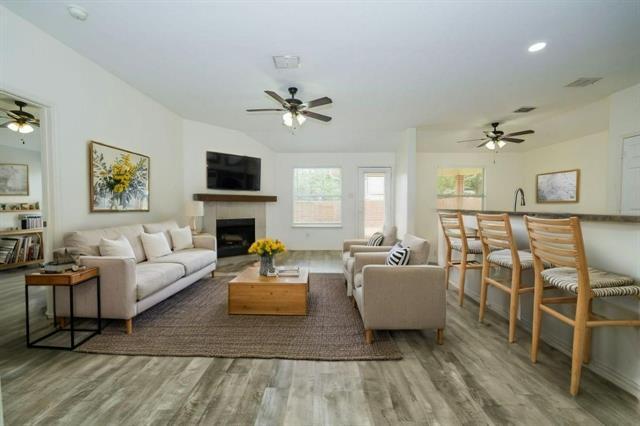 Foto principal - 1405 Morning Dove Dr
