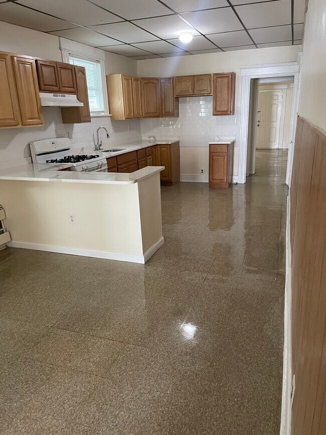 Foto del edificio - 376 N 6th St