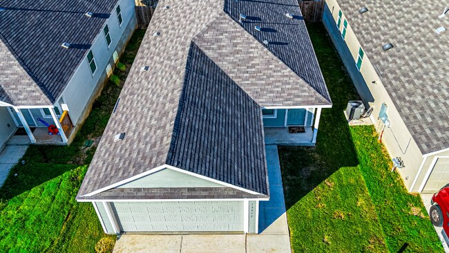 Photo - 13915 Bull Cv House