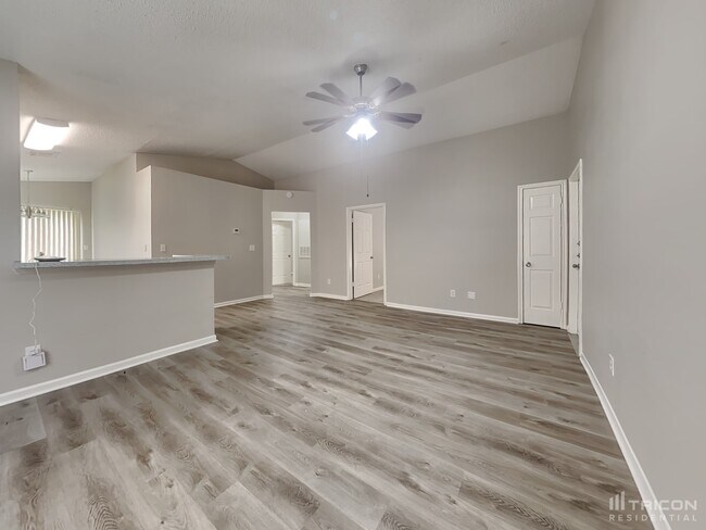 Building Photo - 3254 Kelling St