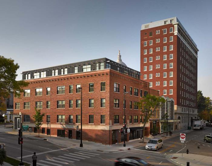 Capitol Hill Apartments Madison Wi