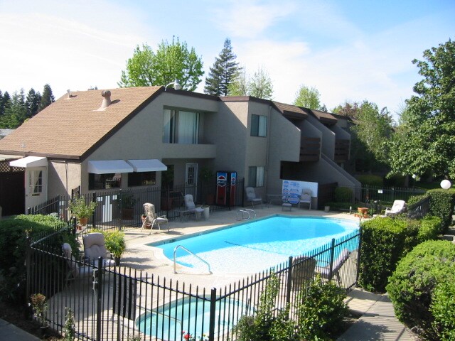 Victoria Apartments Yuba City, CA