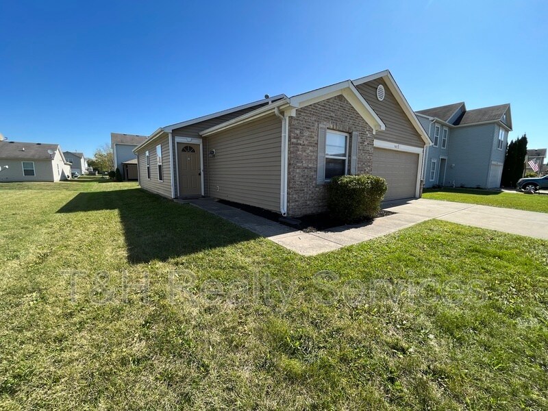 Primary Photo - 925 Indigo Dr