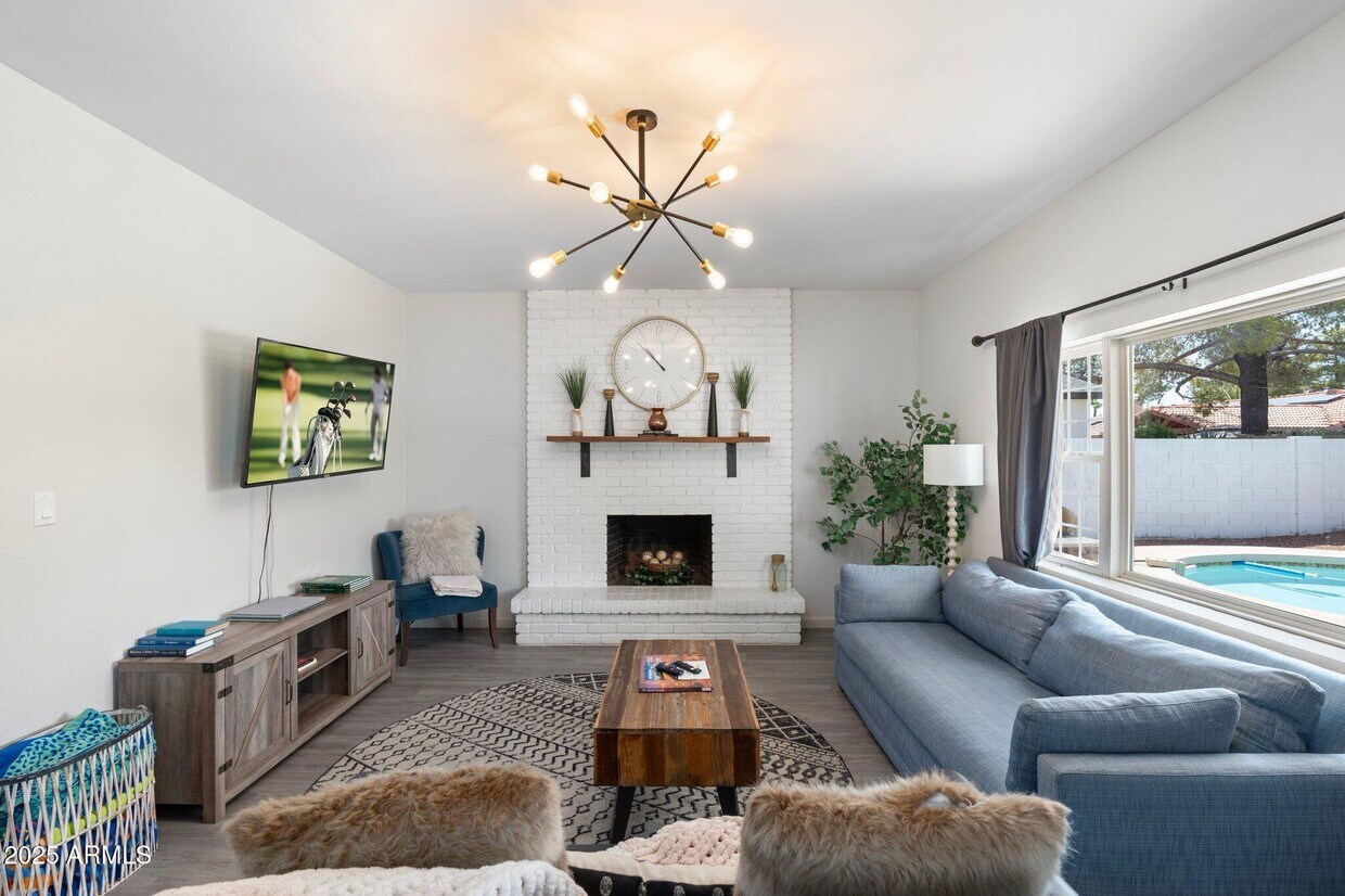 Foto principal - 5101 E Winchcomb Dr