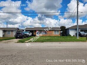 Building Photo - 1807 Tiger Ln