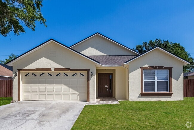Building Photo - 2372 Queenswood Cir