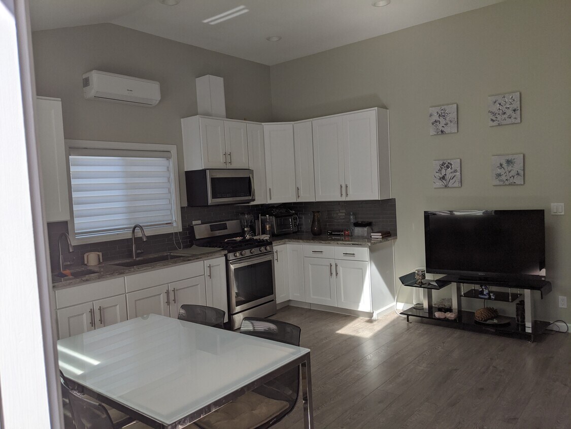 main room/kitcehn - 11901 Balboa Blvd