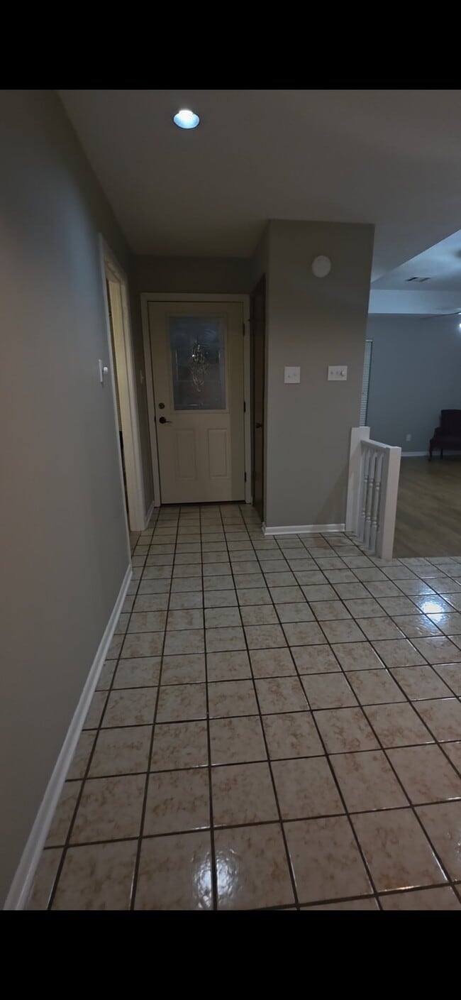 Building Photo - 300 Windermere Blvd