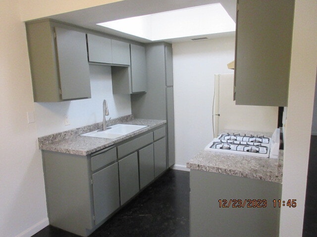 Foto del edificio - 198 W Mariposa St