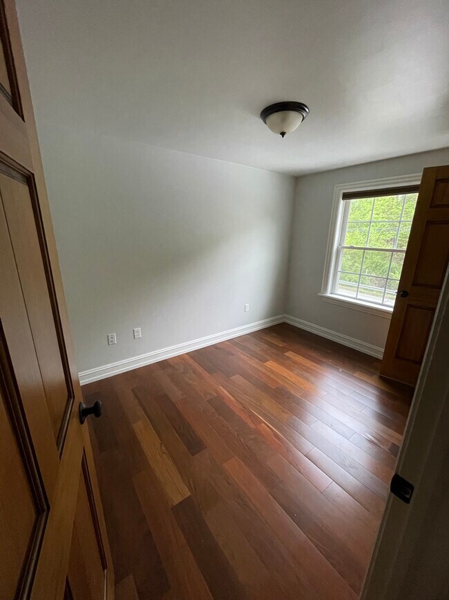 Foto del edificio - 6122 Park Rd