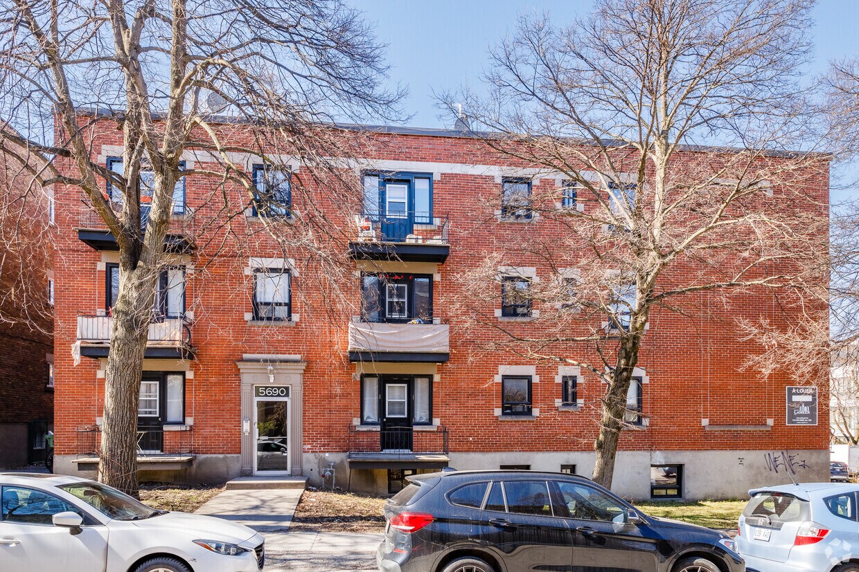 Photo du bâtiment - 5690 Av Gatineau