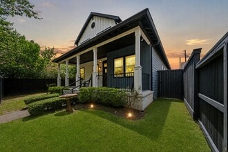 Building Photo - 301 Cordell St