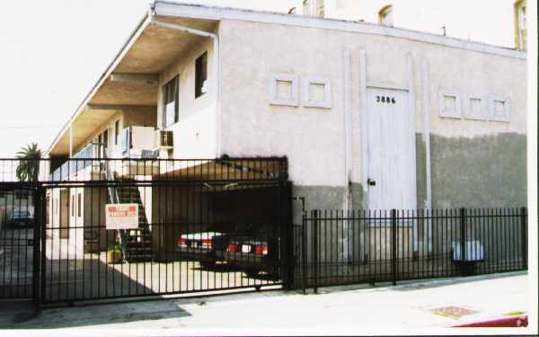 Building Photo - 2886 W 7th St