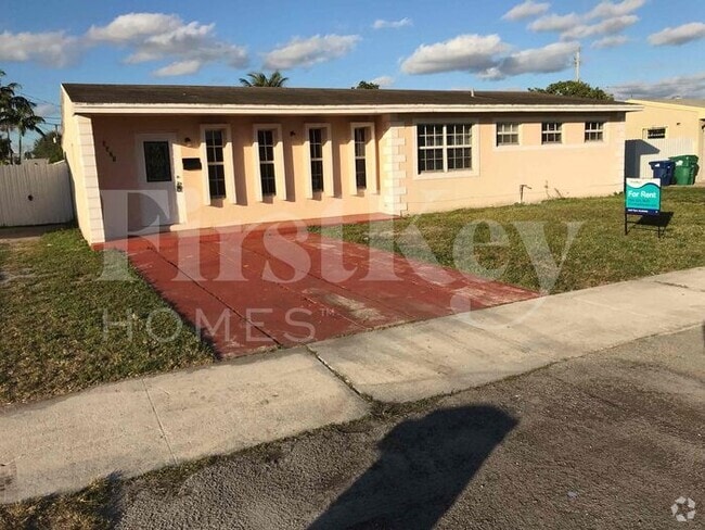 Building Photo - 3321 NW 177th Terrace