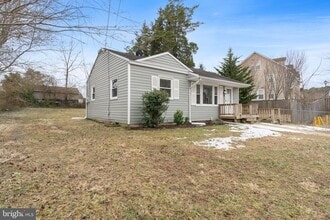 Building Photo - 46423 Franklin Rd