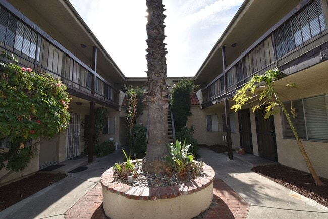 Foto del edificio - 13846 Sherman Way