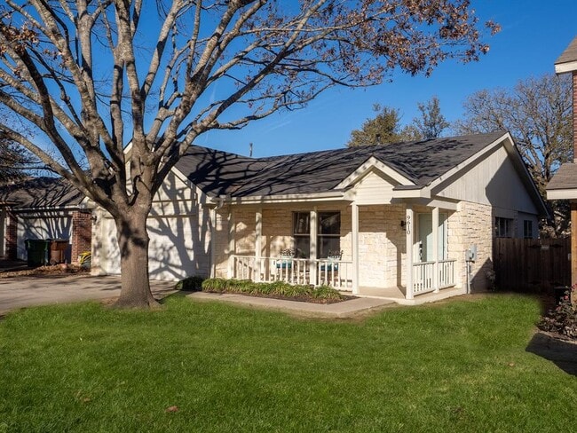 Foto del edificio - 9610 Dalewood Dr