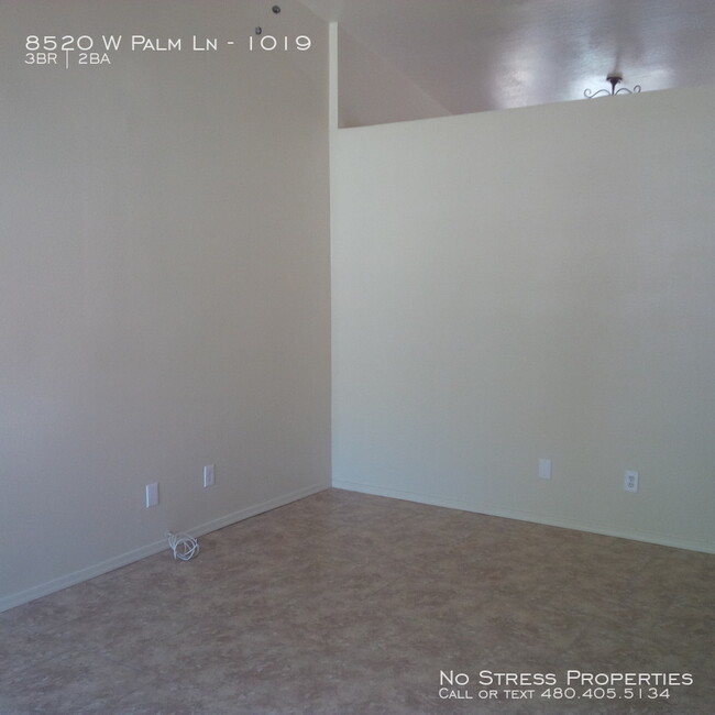 Building Photo - 8520 W Palm Ln