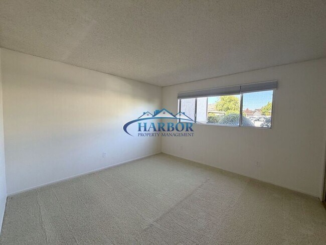 Foto del edificio - 23028 Nadine Cir