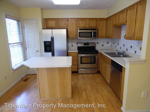 Foto principal - 8604 Pine Meadows Dr