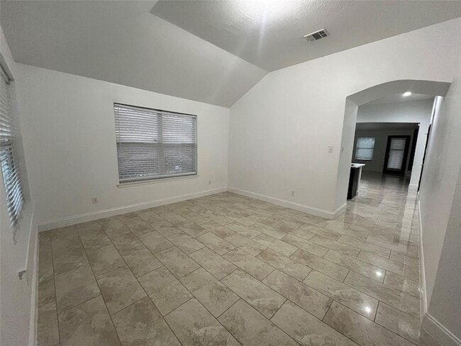 Building Photo - 6304 Spring Ranch Dr