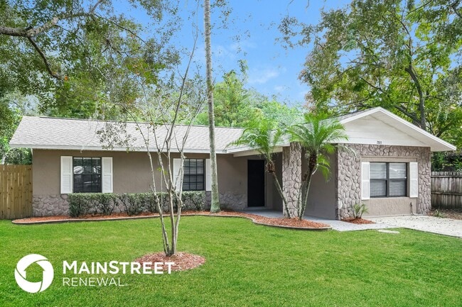 Building Photo - 2853 Magnolia Ave