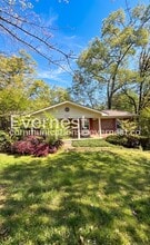 Building Photo - 5737 Garrett Dr