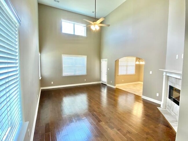 Building Photo - Now Leasing a 4 Bedroom 2.5 Bath In Olive ...