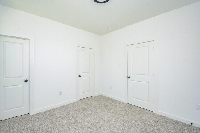 Foto del edificio - 4358 Clover St