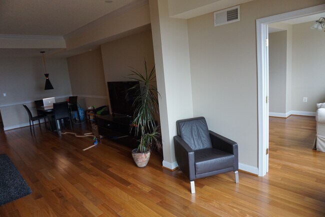 Foto del edificio - 11776 Stratford House Pl