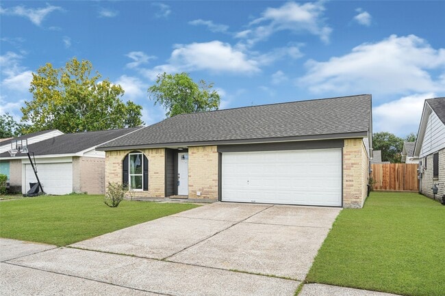 Foto del edificio - 15322 Bedford Glen Dr