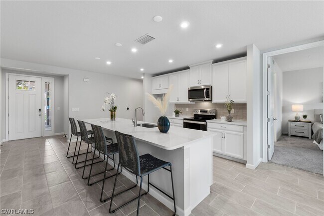 Building Photo - 4676 Arboretum Cir
