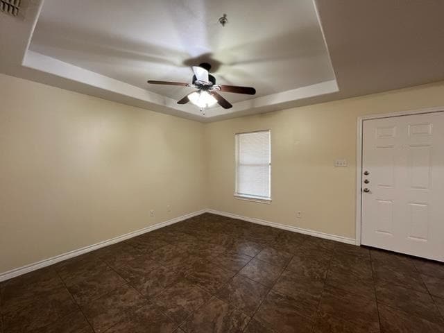 Building Photo - 1204 E Lyon St