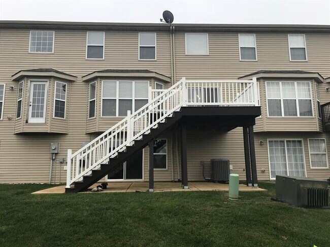 Foto del edificio - 6849 Hampshire Ct