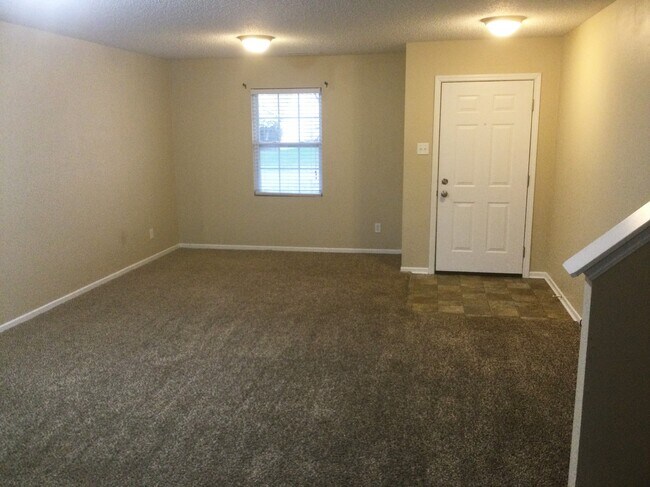 Foto del edificio - 1071 Highpointe Boulevard