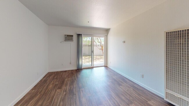 Foto del edificio - 16914 Sonoma Hwy