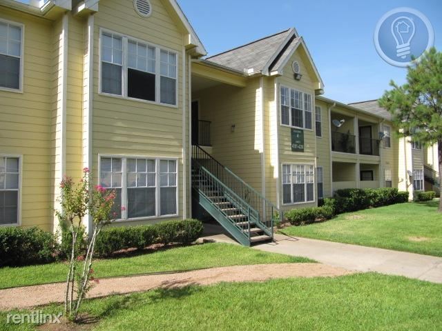 Building Photo - 20000 Saums Rd