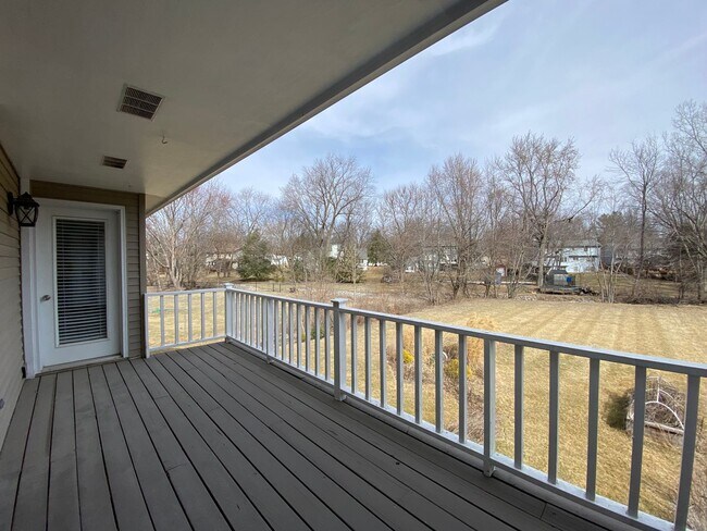 Foto del edificio - $2,350 | 3 Bedroom, 2 Bathroom Duplex | No Pets | Available for an August 1st, 2026 Move-In!