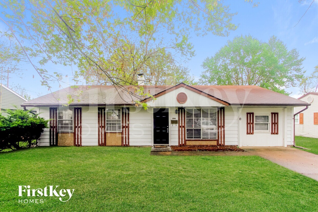 Foto principal - 1541 Younce St