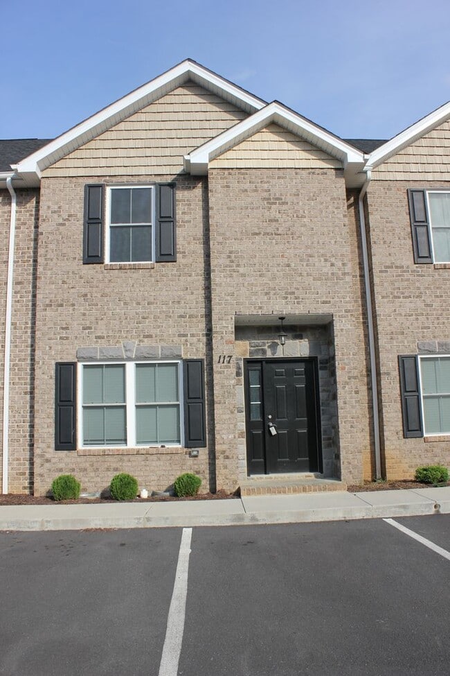 Building Photo - 171 Cedar Point Ln
