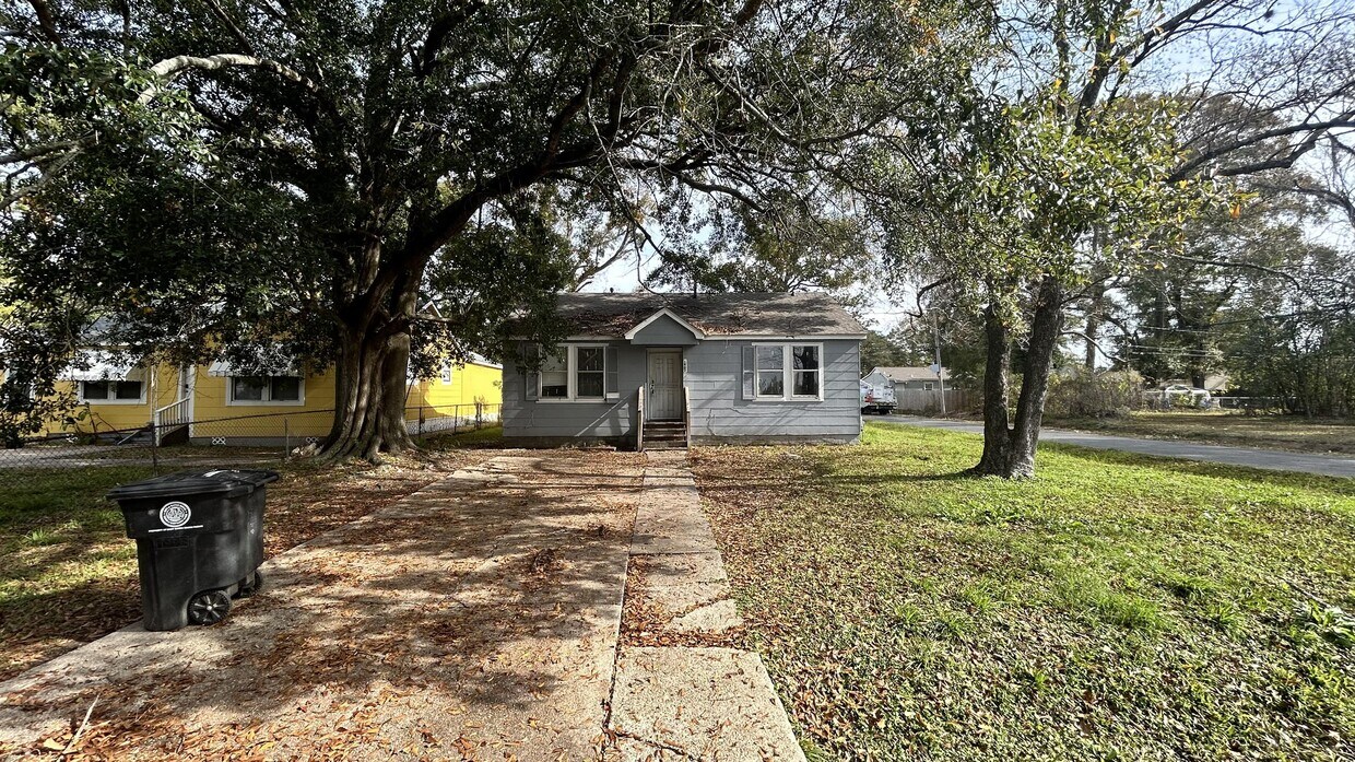 Photo - 1902 N 15th St (Baton Rouge, LA)