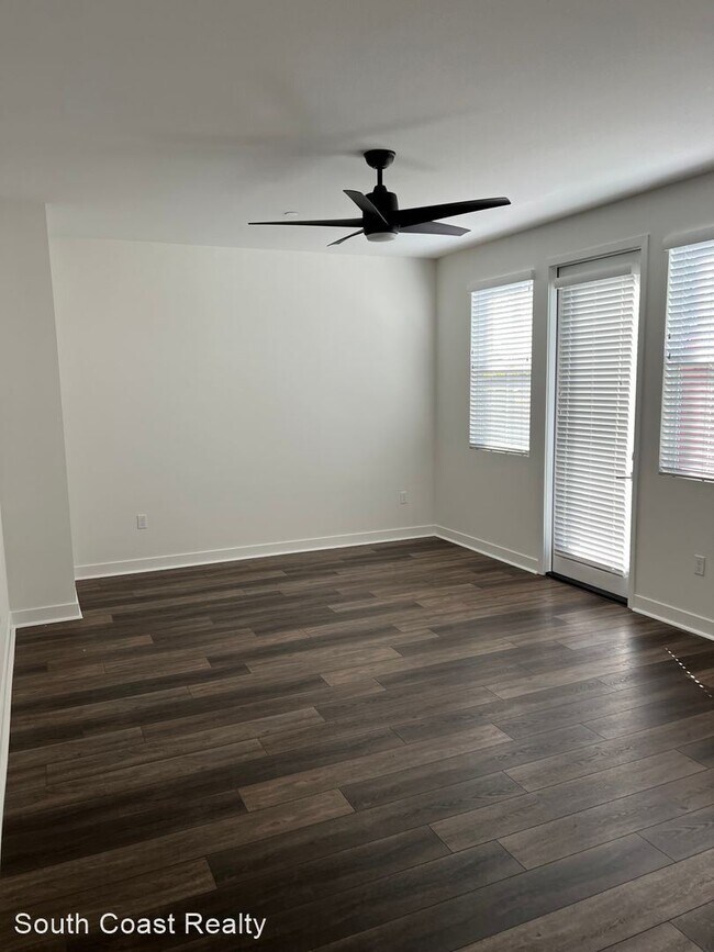 Building Photo - 3 br, 3 bath House - 5673 Surfrider Way 103