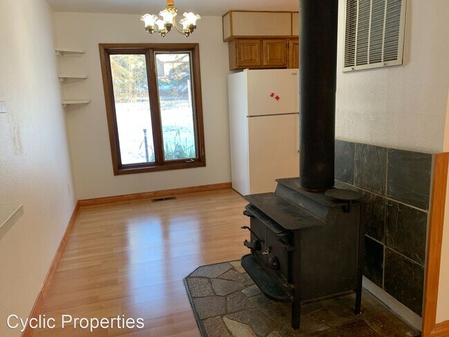 Foto del edificio - 3 br, 1 bath House - 372 Narrow View