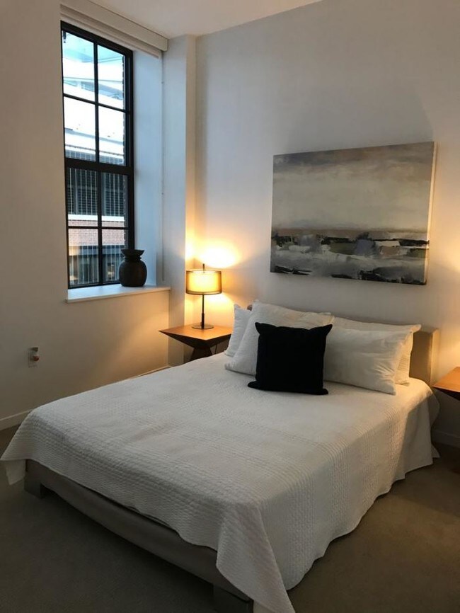 Building Photo - 1 bedroom in Boston MA 02210