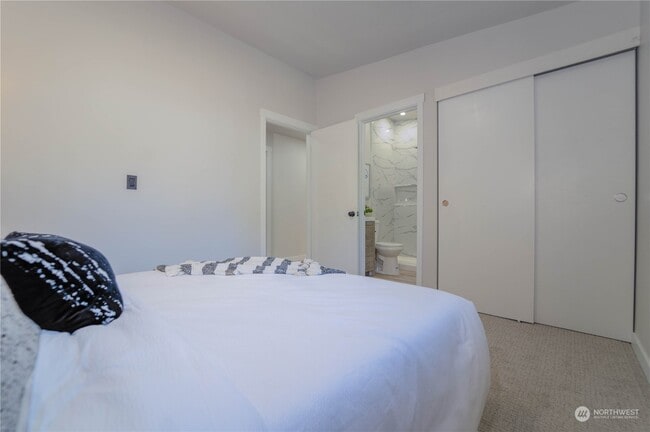 Foto del edificio - 12804 8th Ave S